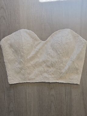 naked wardrobe White Strapless Lace Bustier NWOT